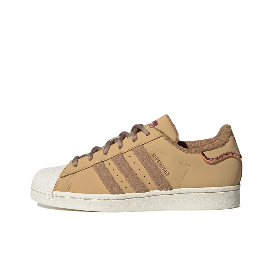 أحذية سكيت بورد سوبرستار من أد - مراجعة Adidas Shoes Superstar وسعره